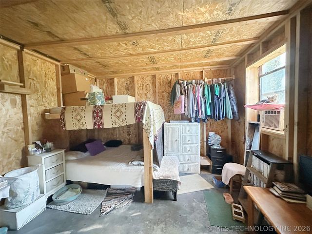 17730 S Old Highway 62, Tahlequah, OK 74464