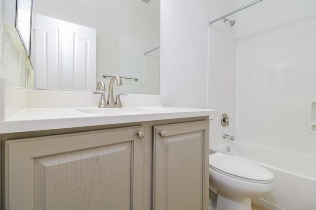 17043 W Zuni Street, Goodyear, AZ 85338