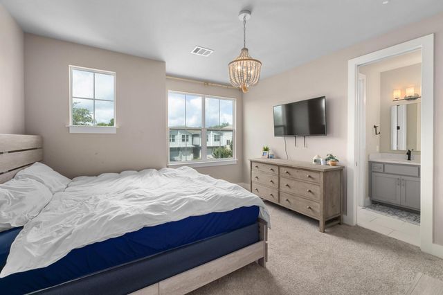 11110 Zimmerman LN 25, Austin, TX 78726