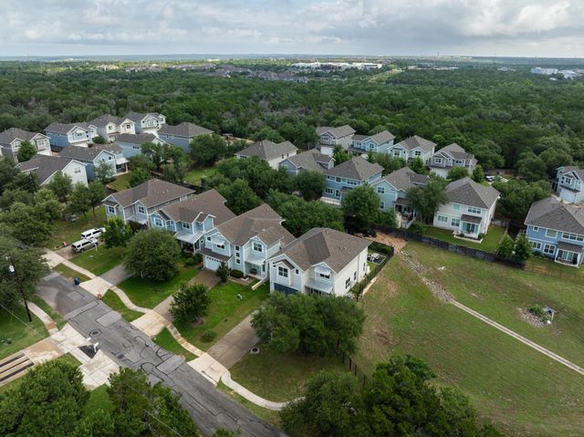 11110 Zimmerman LN 25, Austin, TX 78726