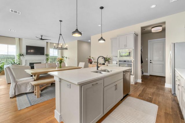 11110 Zimmerman LN 25, Austin, TX 78726