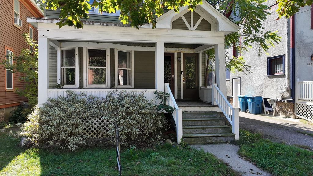805 W Vine Street, Kalamazoo City, MI 49008