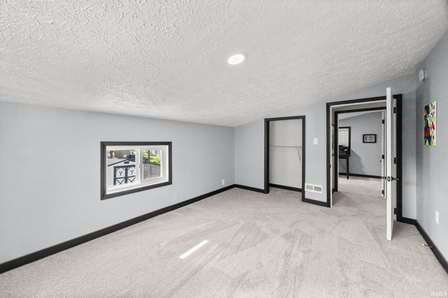 725 S 26 Street, Lafayette, IN 47904