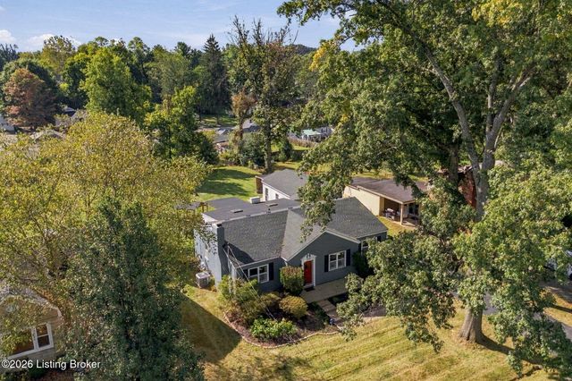 11706 Herrick Ln, Louisville, KY 40243