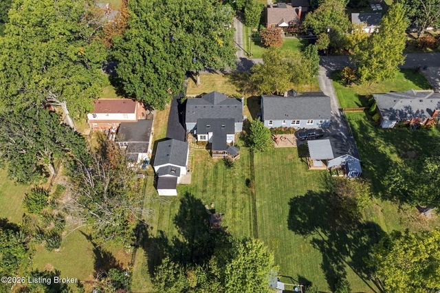 11706 Herrick Ln, Louisville, KY 40243