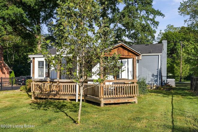 11706 Herrick Ln, Louisville, KY 40243