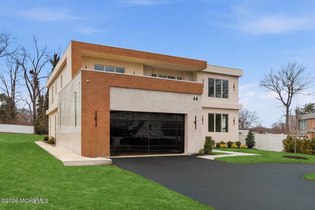 44 Whalepond Road, Ocean Twp, NJ 07755