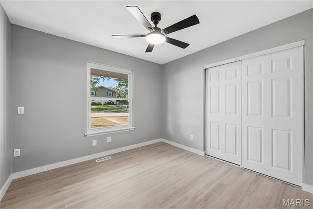 2916 Thrush Drive, St Charles, MO 63301