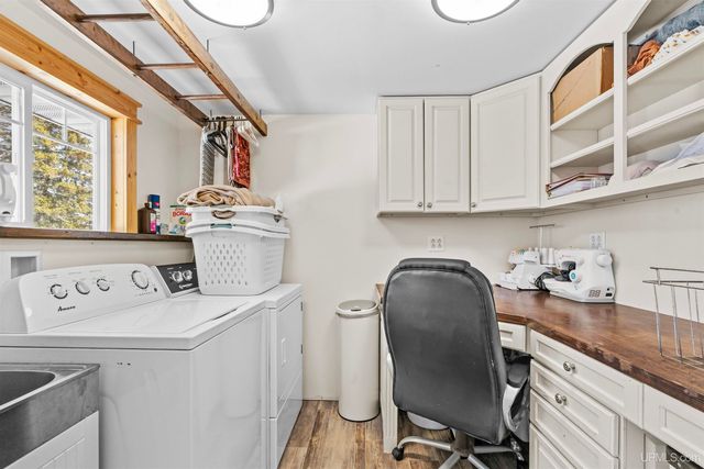 21278 Main Street, Hancock, MI 49930