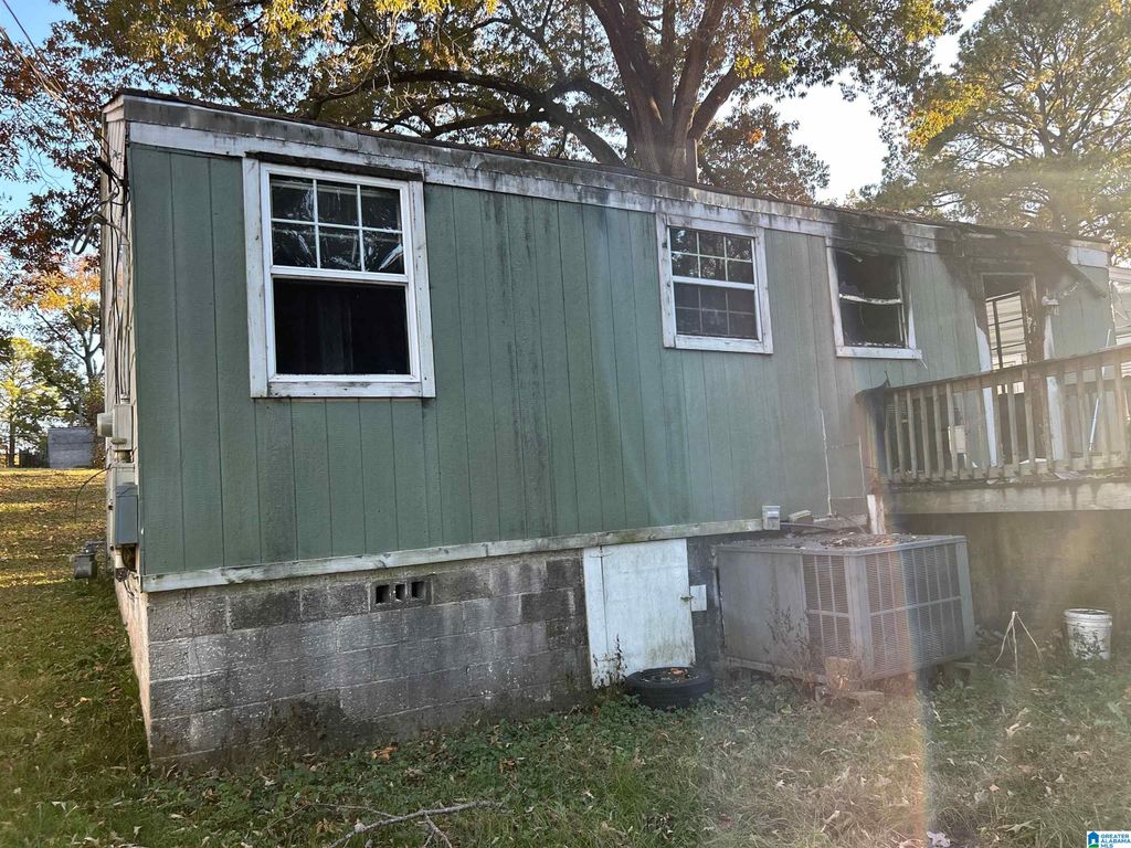 616 OSCEOLA CIRCLE, Fairfield, AL 35064