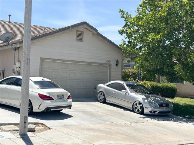 4042 W Avenue J9, Lancaster, CA 93536
