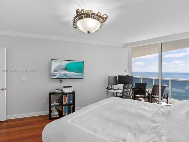 19111 Collins Ave 1406, Sunny Isles Beach, FL 33160