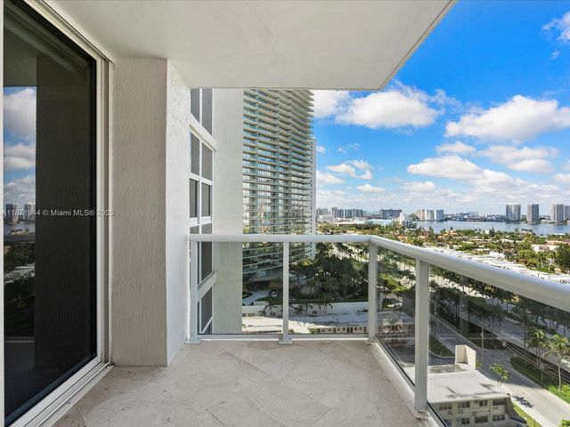 19111 Collins Ave 1406, Sunny Isles Beach, FL 33160