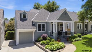 5911 Pierce Street, Omaha, NE 68106