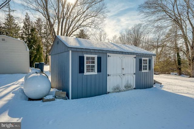 2210 PLEASANTVILLE RD, Fallston, MD 21047