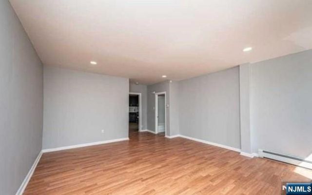 1099-1101 Ringwood Avenue, Haskell, NJ 07420