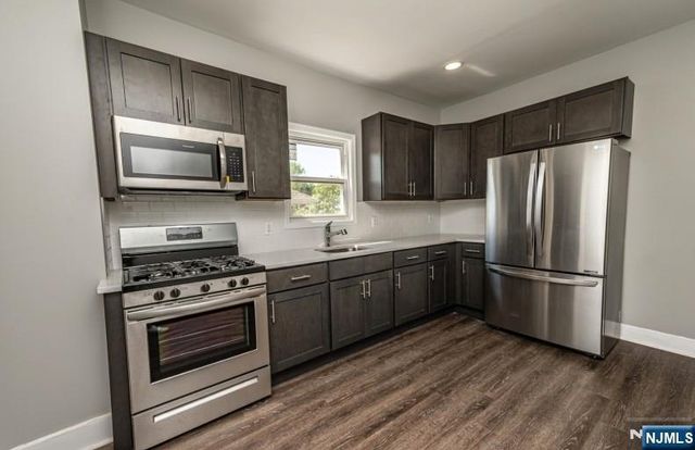1099-1101 Ringwood Avenue, Haskell, NJ 07420
