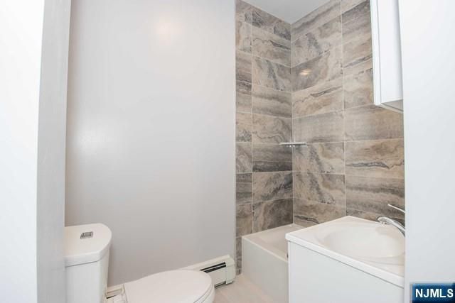 1099-1101 Ringwood Avenue, Haskell, NJ 07420