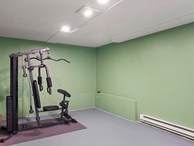 45 Gates St, Framingham, MA 01702