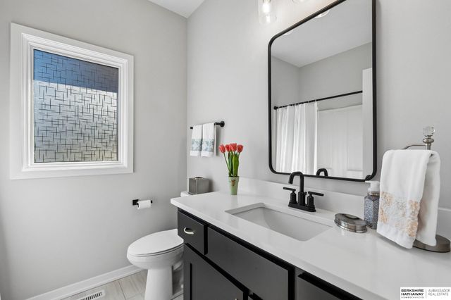 19904 Briar Street, Gretna, NE 68028