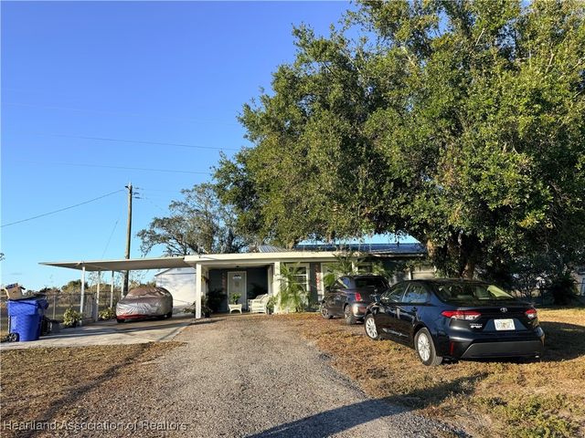 1330 Sr 70 E, Lake Placid, FL 33852