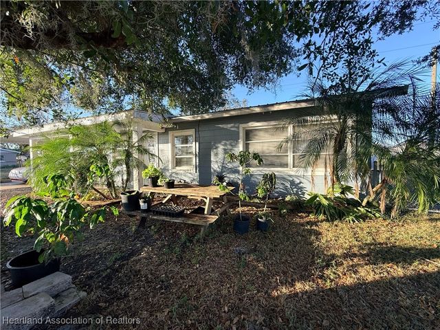 1330 Sr 70 E, Lake Placid, FL 33852