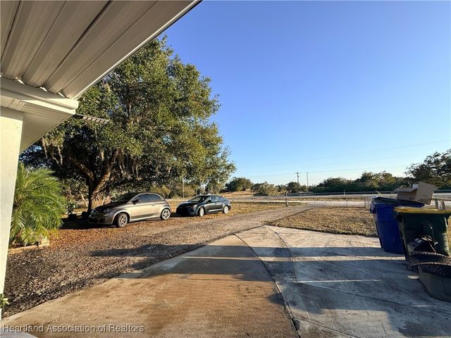 1330 Sr 70 E, Lake Placid, FL 33852