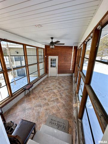 1 Valevue Acres Drive, Jacksonville, IL 62650