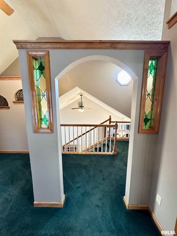 1 Valevue Acres Drive, Jacksonville, IL 62650