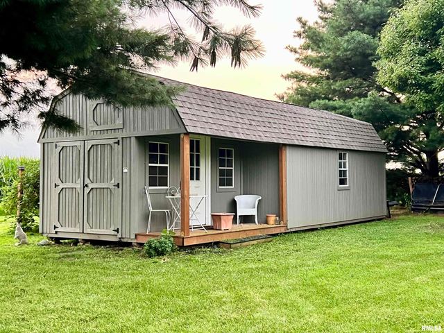 1 Valevue Acres Drive, Jacksonville, IL 62650