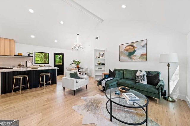 1675 Avon Avenue SW, Atlanta, GA 30311