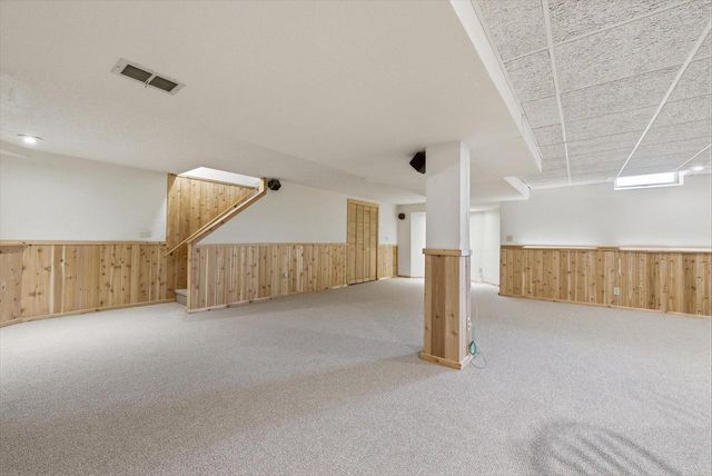 W178N9743 Riversbend CIRCLE W, Germantown, WI 53022