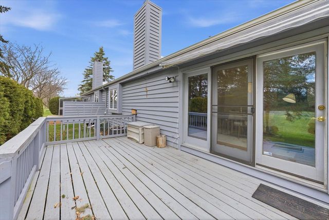 W178N9743 Riversbend CIRCLE W, Germantown, WI 53022