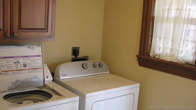 328 S Fairland Avenue, Coweta, OK 74429