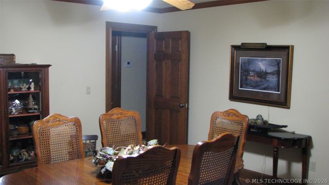 328 S Fairland Avenue, Coweta, OK 74429