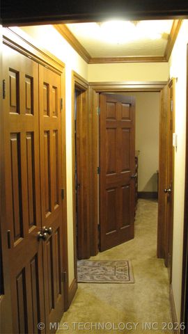 328 S Fairland Avenue, Coweta, OK 74429