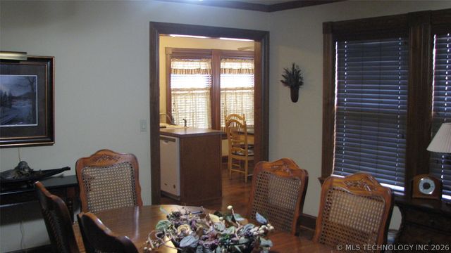 328 S Fairland Avenue, Coweta, OK 74429