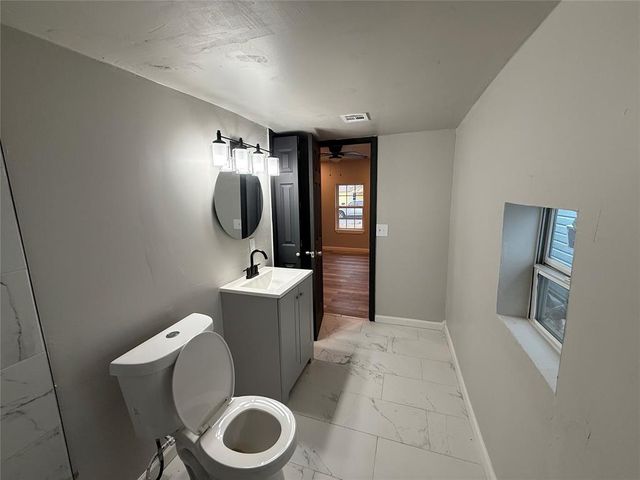 2236 SW 22nd Street, Oklahoma City, OK 73108