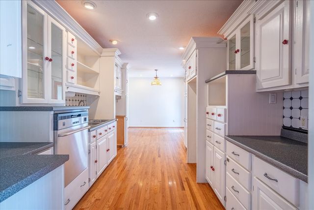 612 Clax Branch Rd, Loretto, TN 38469