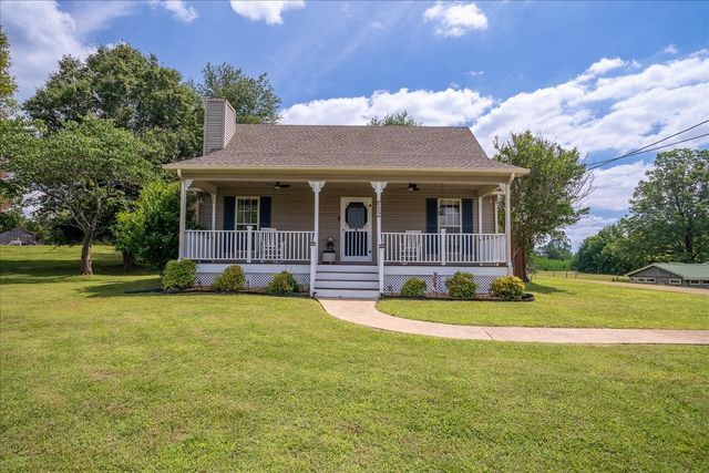 612 Clax Branch Rd, Loretto, TN 38469
