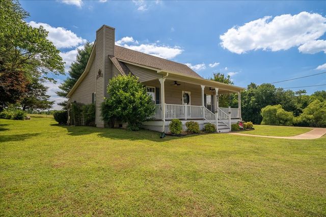 612 Clax Branch Rd, Loretto, TN 38469