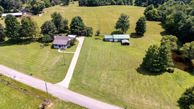 612 Clax Branch Rd, Loretto, TN 38469