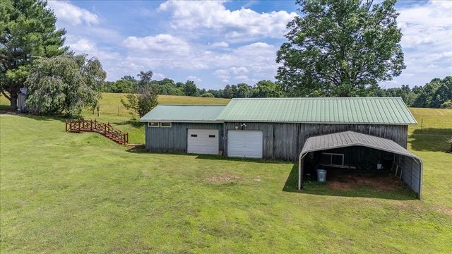 612 Clax Branch Rd, Loretto, TN 38469