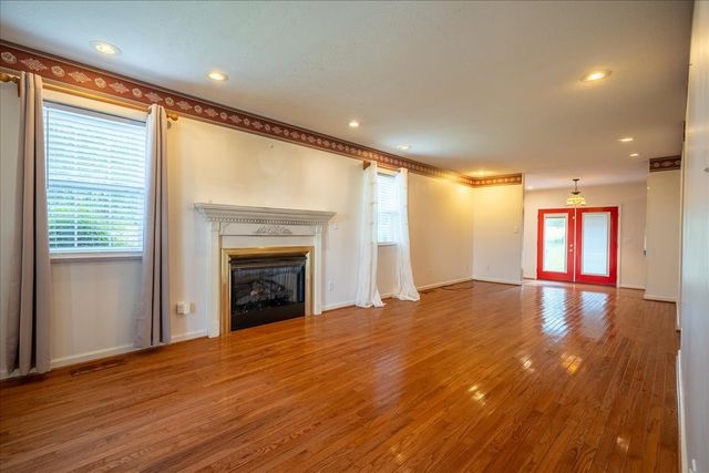612 Clax Branch Rd, Loretto, TN 38469