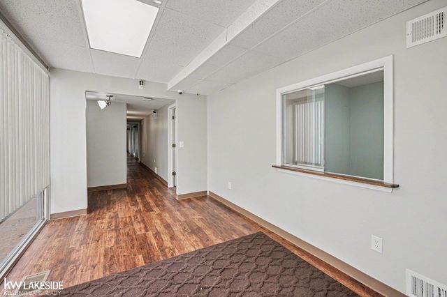 37520 S Gratiot Avenue, Clinton Township, MI 48036