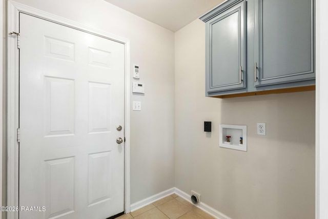 102 Pear Tree Circle, Broussard, LA 70518