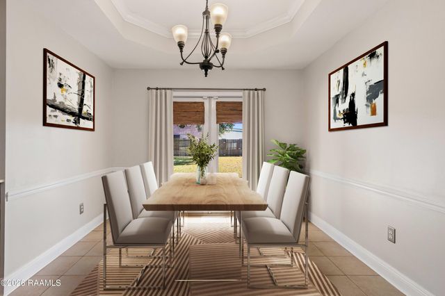 102 Pear Tree Circle, Broussard, LA 70518