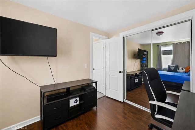 1221 W 88th, Los Angeles, CA 90044