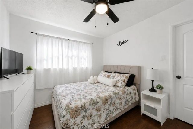 1221 W 88th, Los Angeles, CA 90044