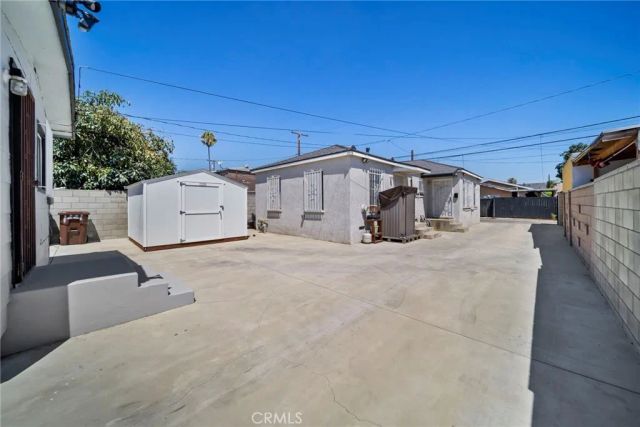 1221 W 88th, Los Angeles, CA 90044